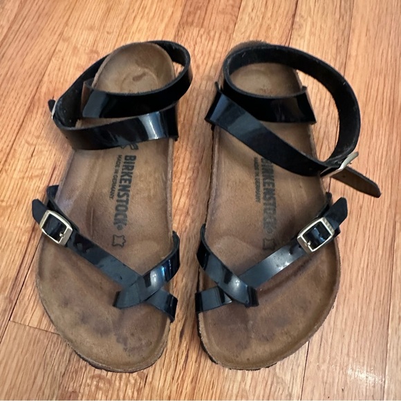 Birkenstock womens Yara Size 40 - Picture 2 of 11